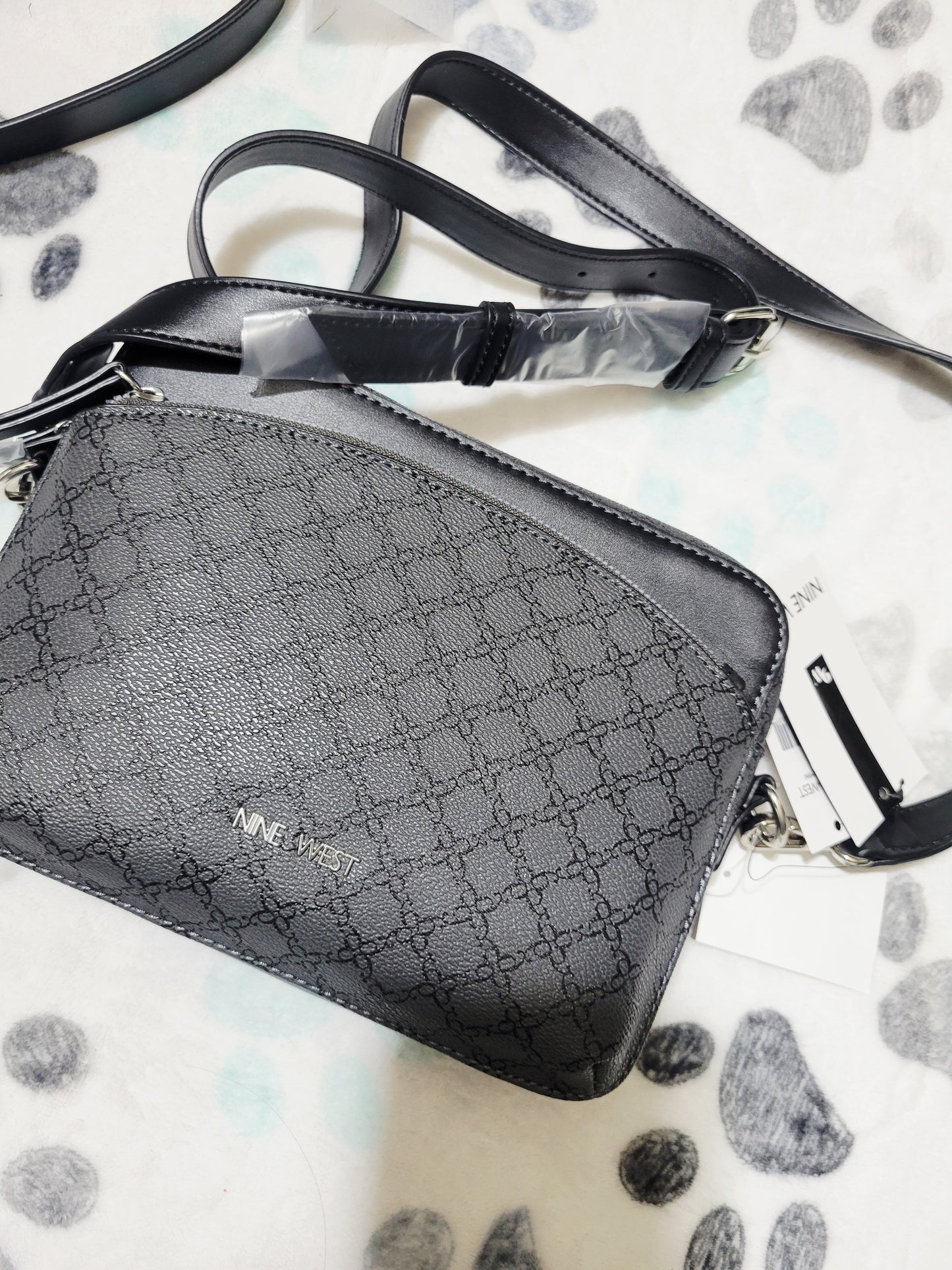 Y100B NW CROSSBODY BAG