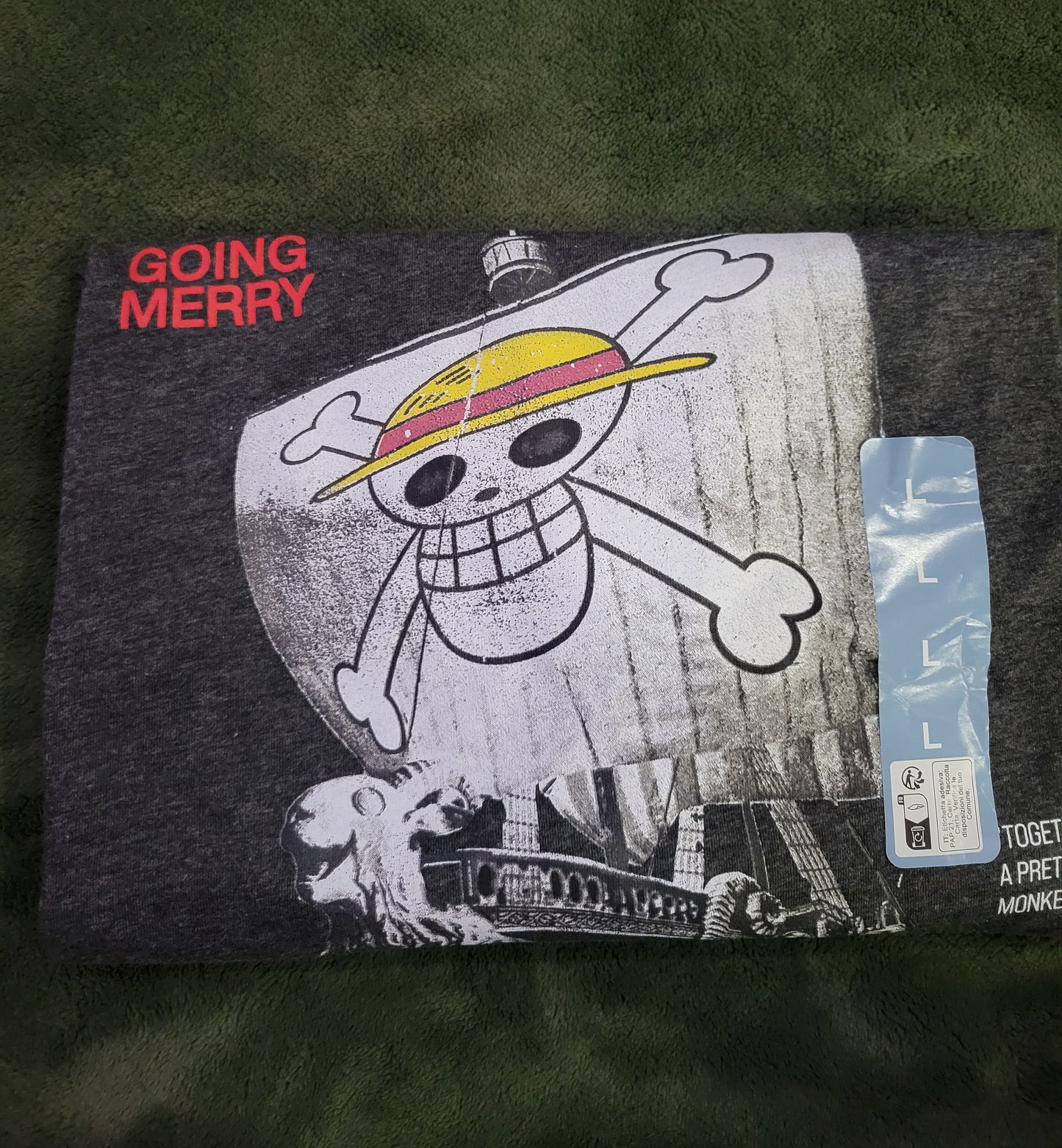 MERCH ONE PEACE TEE - MEDIUM