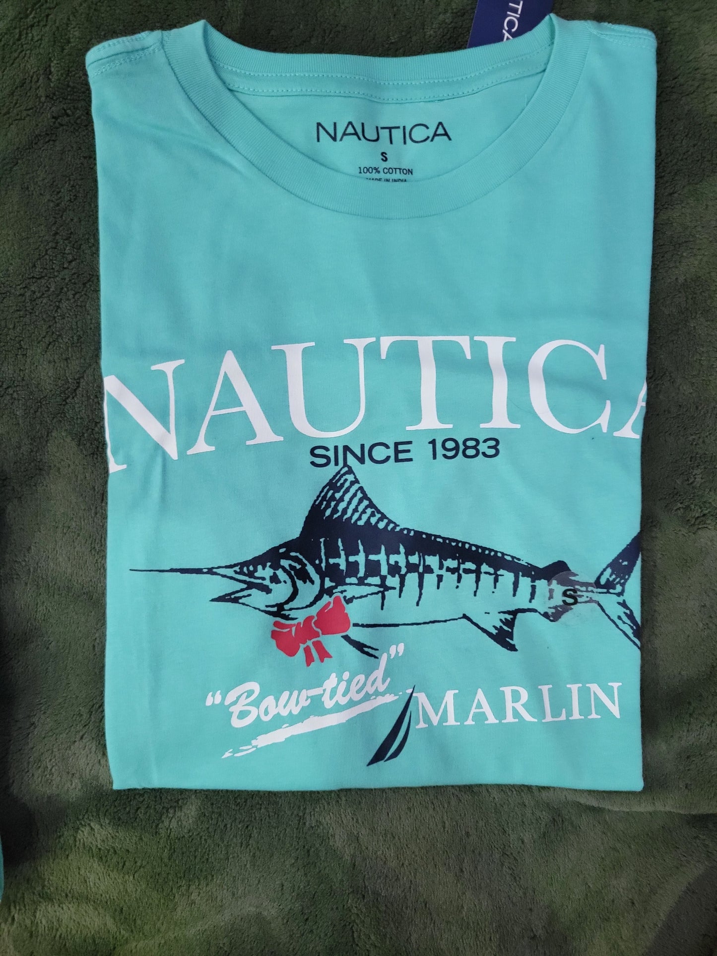 NAUTICA TEE - MEDIUM