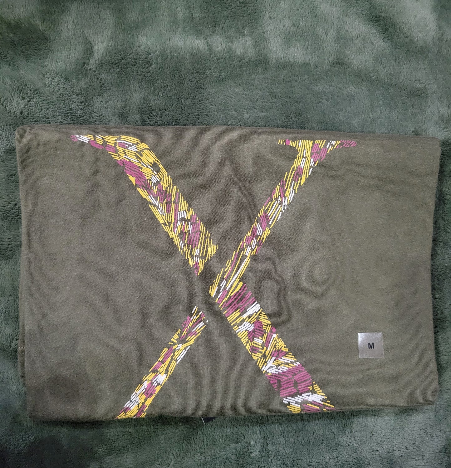 EXPRESS TEE - MEDIUM