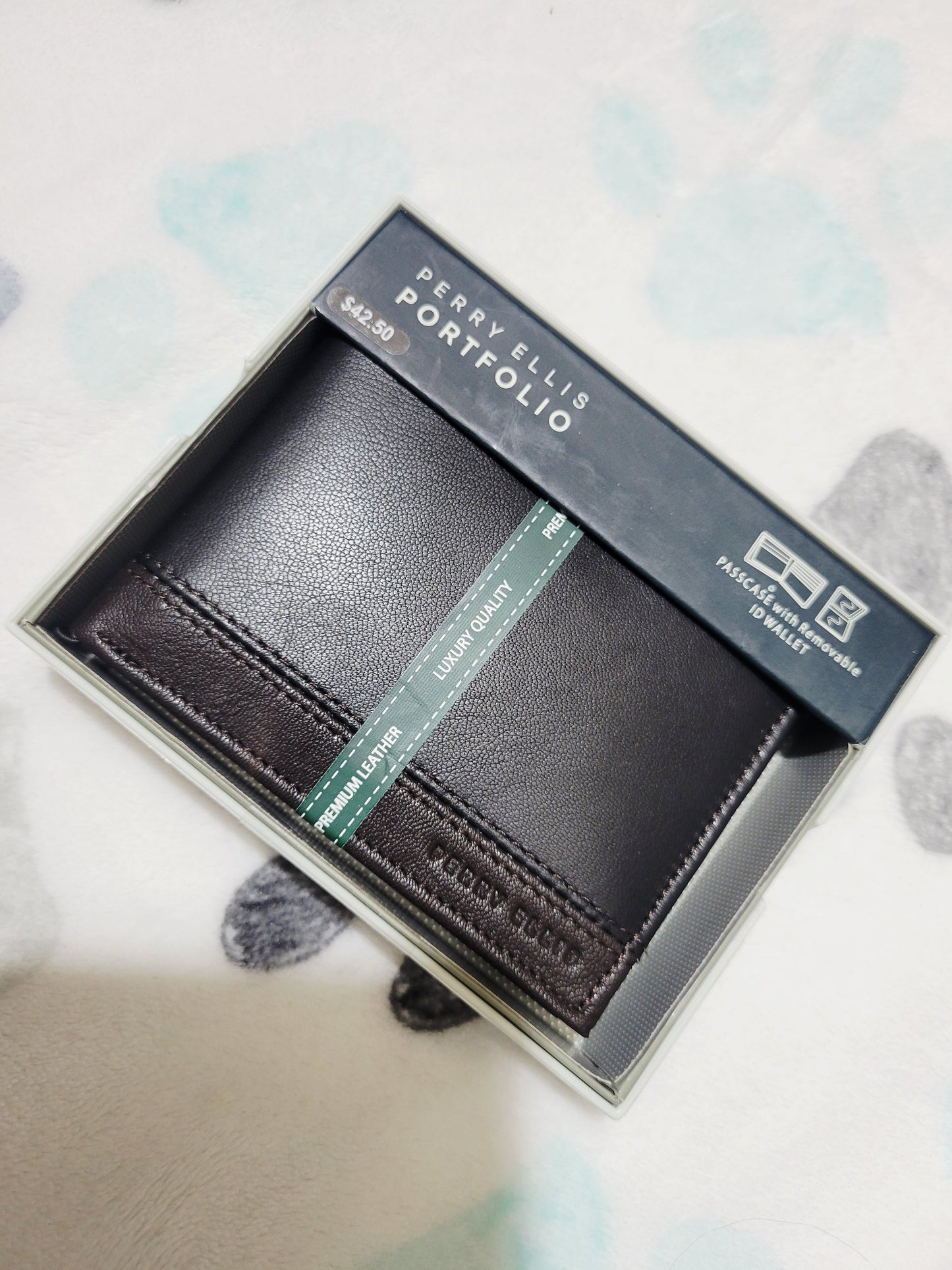 PERRY ELLIS WALLET Y1134