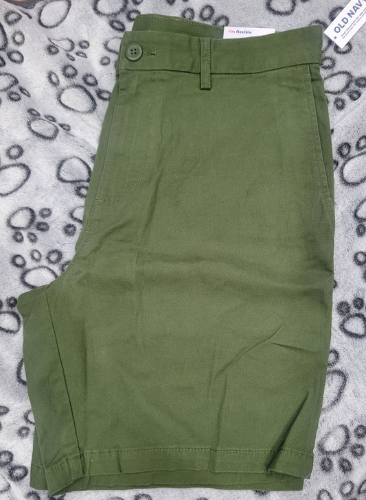 OLD NAVY MEN CHINO SHORTS 8 INCH INSEAM