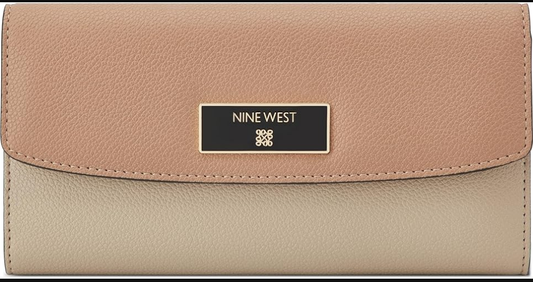 Y644G NINE WEST WALLET
